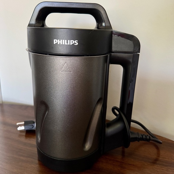 Philips Viva Collection Soup Maker – Model HR2204 🍲✨ - Picture 1 of 5